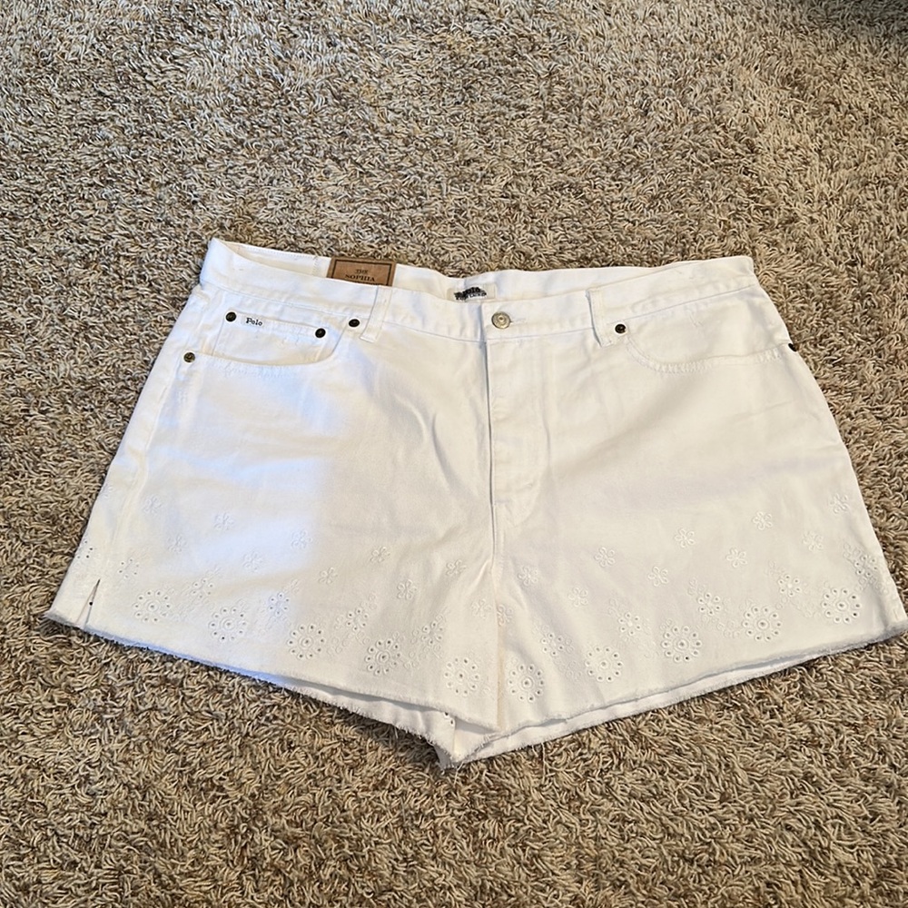 Polo Ralph Lauren - Women’s Sophia Eyelet Trimmed Shorts - Size 29